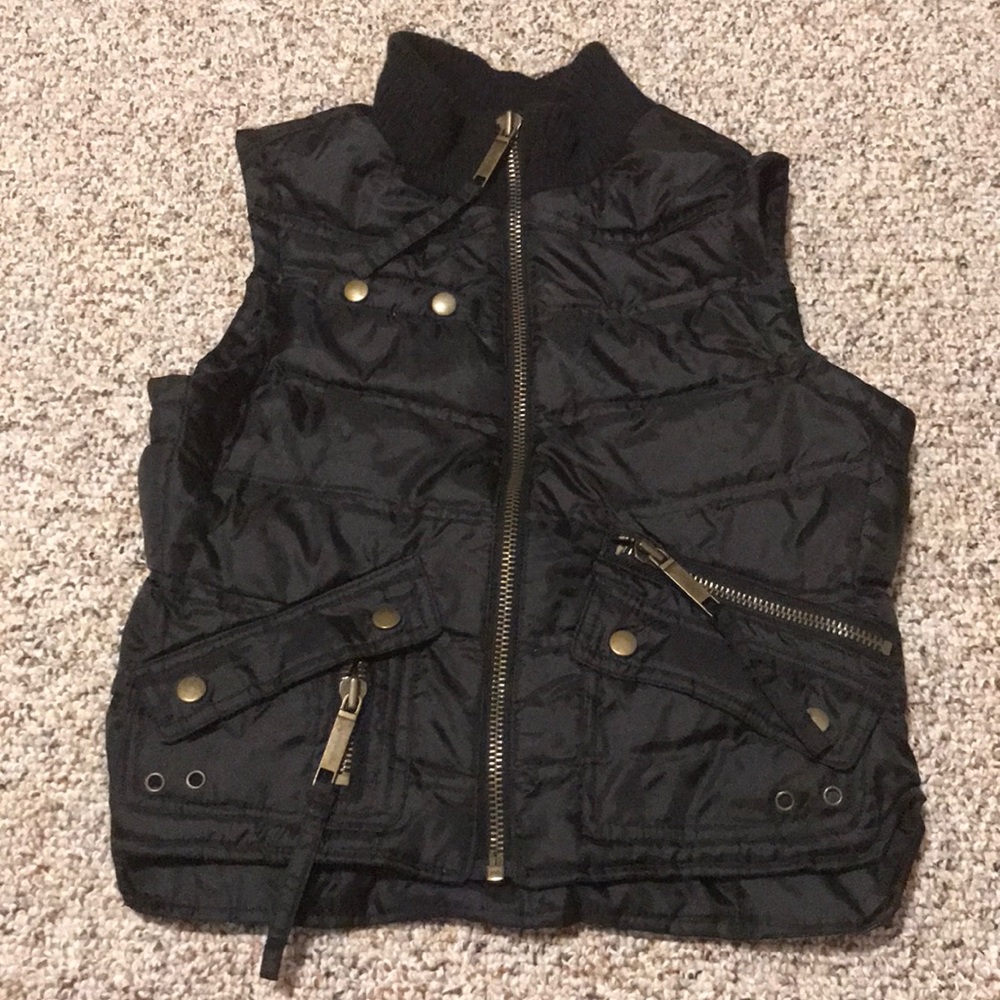 Rad Femme fatale vest